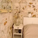 Apartman Life Takes Us To Unexpected Places