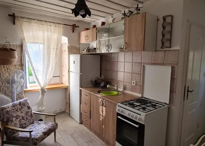 Apartman Life Takes Us To Unexpected Places